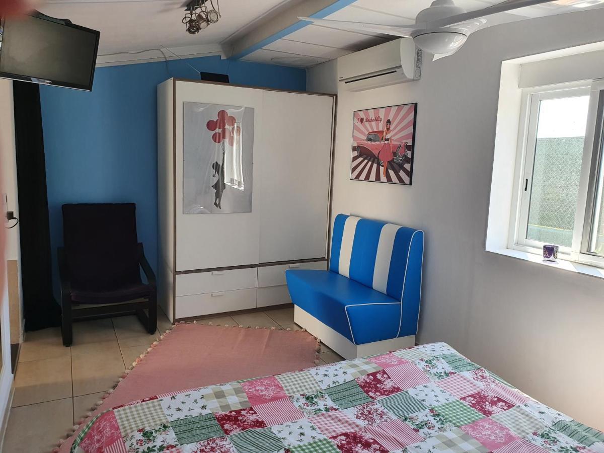 Casadelfenix Hotel Кревиленте Екстериор снимка